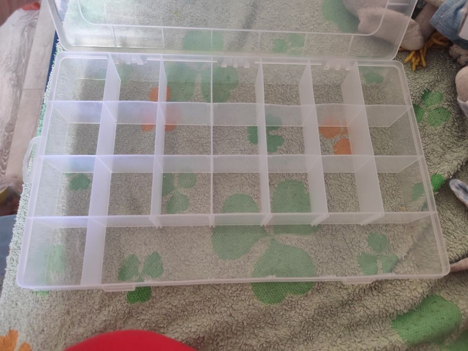 Продам коробку для мелочей