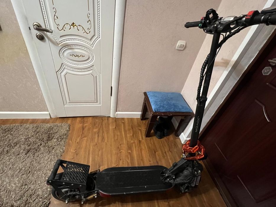 Joyor y10s в нормальном состоянии