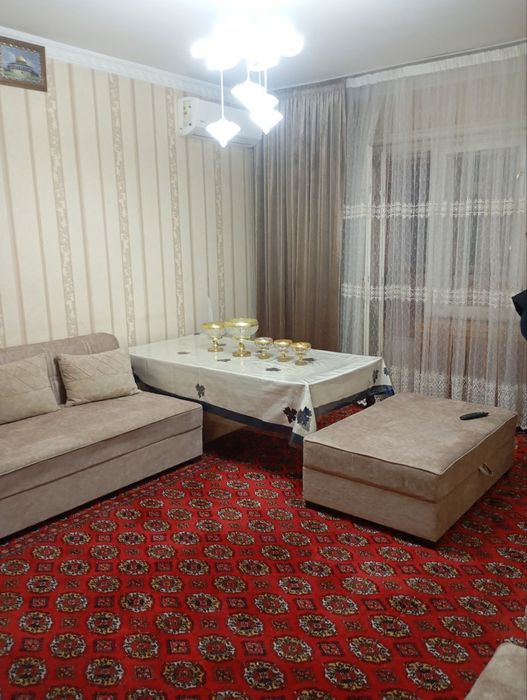 Четырех комнатная квартира Юнусабадский район.