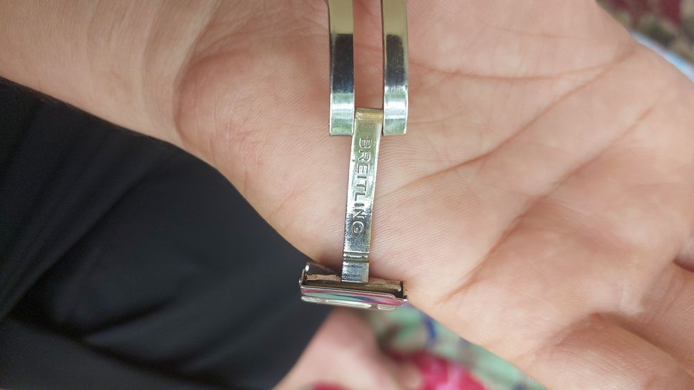 Срочна сотаман соат жула чиройли бренд соат