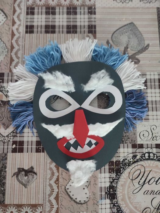 Детски кукерски маски