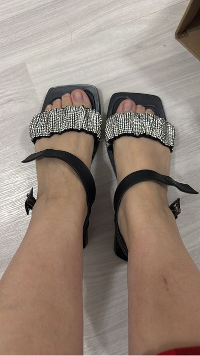 Женская обувь 37 р.