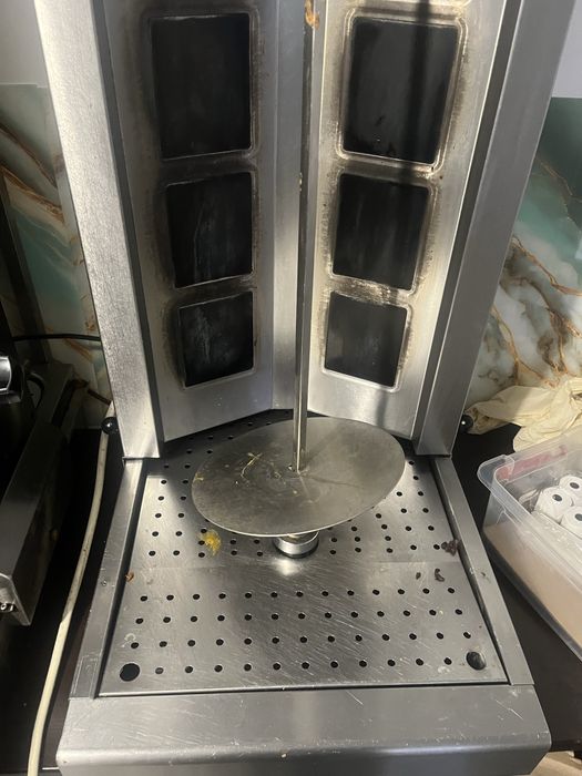 Aparat shaorma pe curent