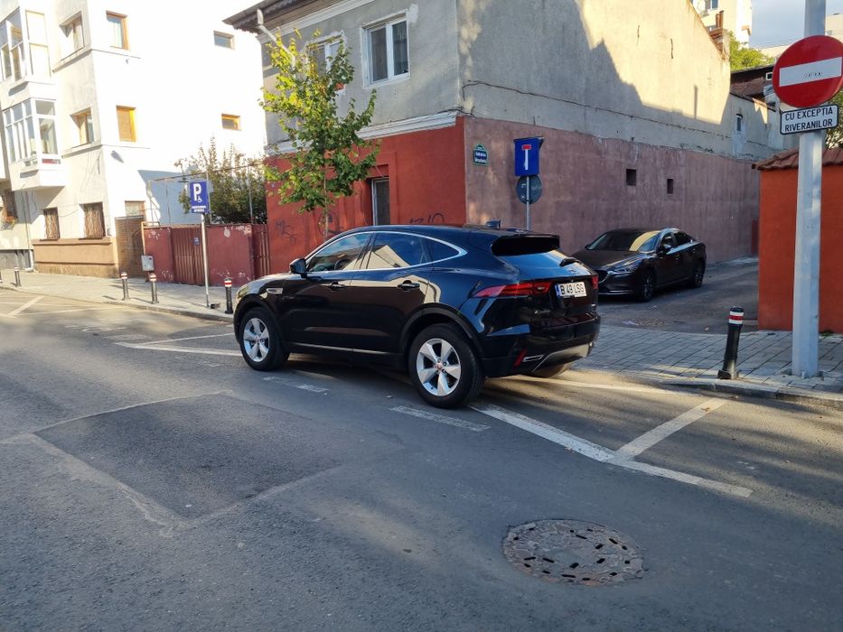 JAGUAR E-PACE 2021 — imagine 4