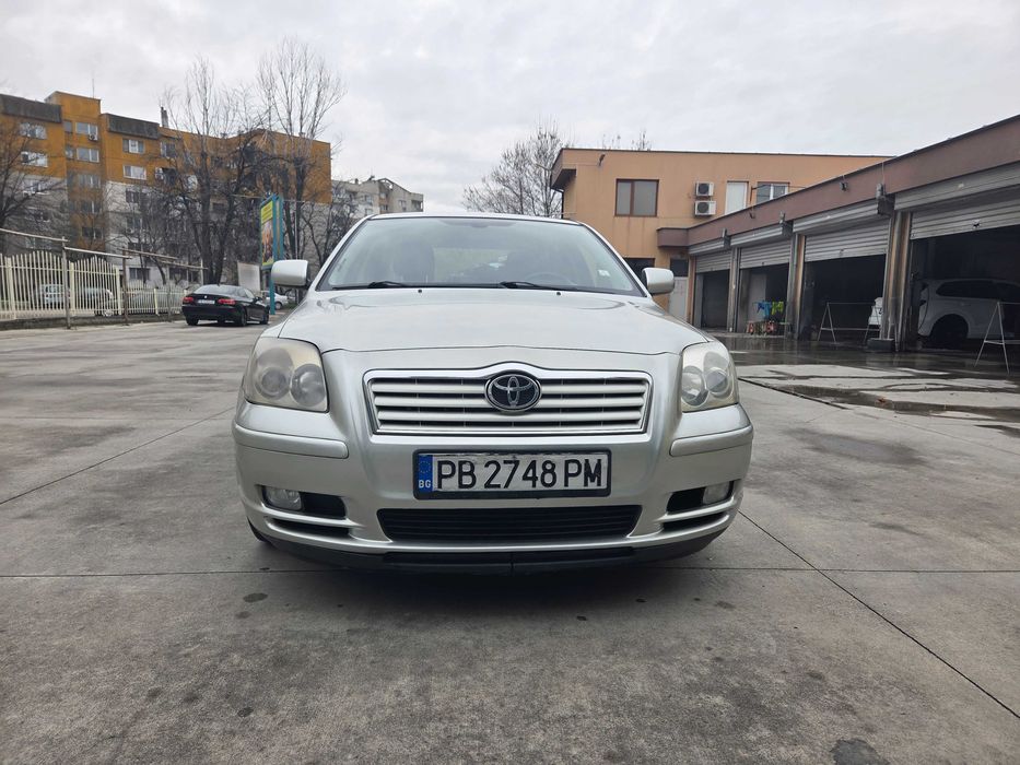 Продава Toyota Avensis