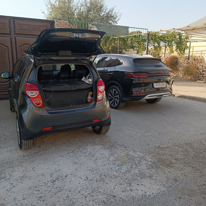 Спарк очень хороший составление срочно продам  метан газ хозайин один!