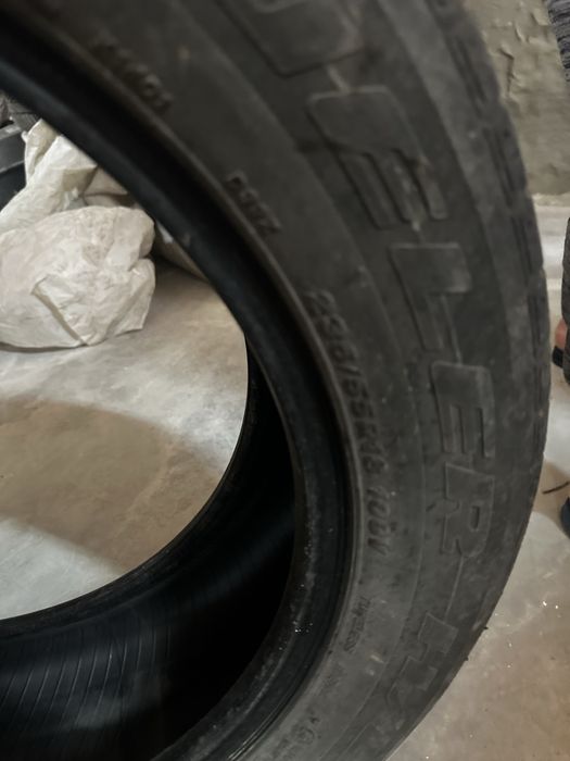 Една лятна гума 235/55/18