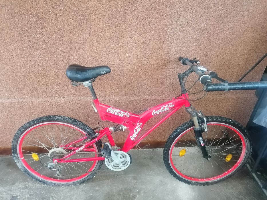 Ски каска межу М и Л размер и  три бр колела