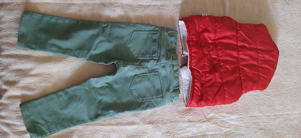 Комплект дънки H&M и елече 12/18 м