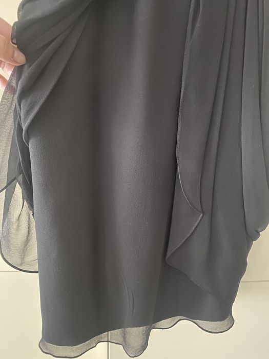 Черна рокля от шифон