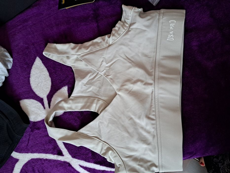 2 bustiere sport