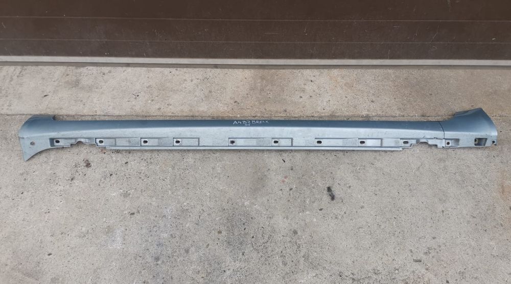 Ornament prag stanga 8E0853859 audi a4 b7 break LY5J