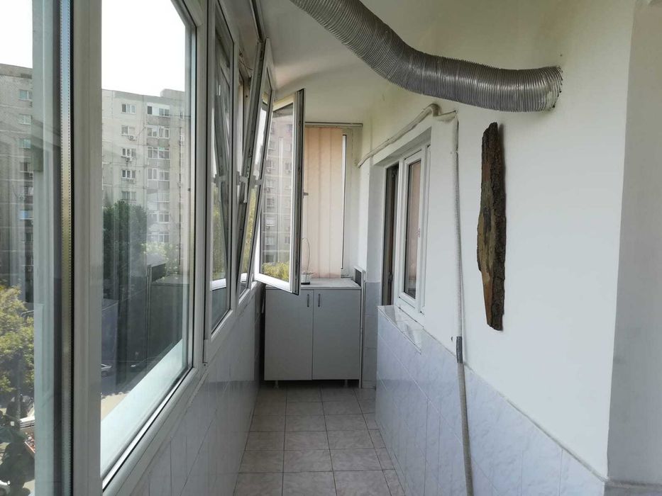 Închiriez apartament 2 camere zona Tineretului
