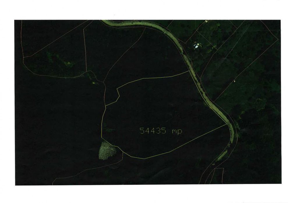 Teren cu iesire la Lacul Izvorul Muntelui - plaja si vedere superba