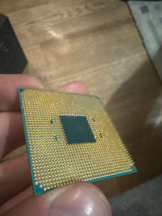 Ryzen 3 2200G Процессор