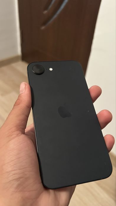 Iphone 17 e de vanzare