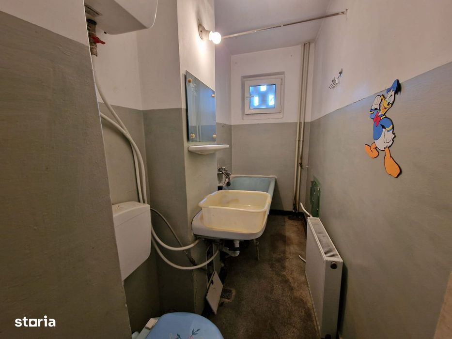 Apartament 2 camere etaj 3 zona Tic-Tac