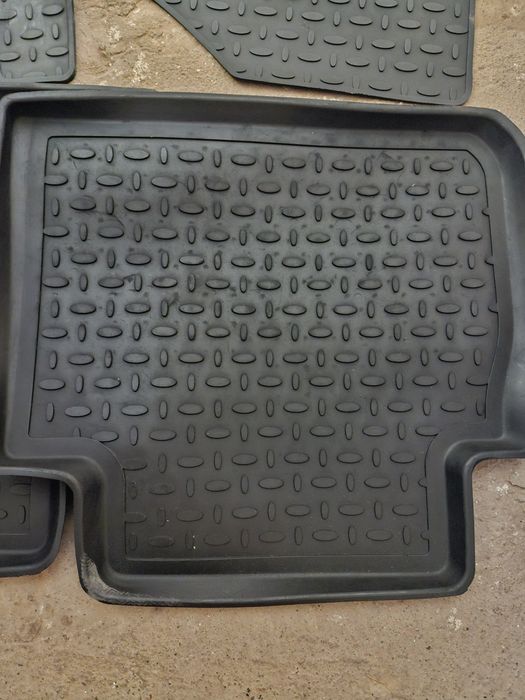 Автоковрики  от Камри 75