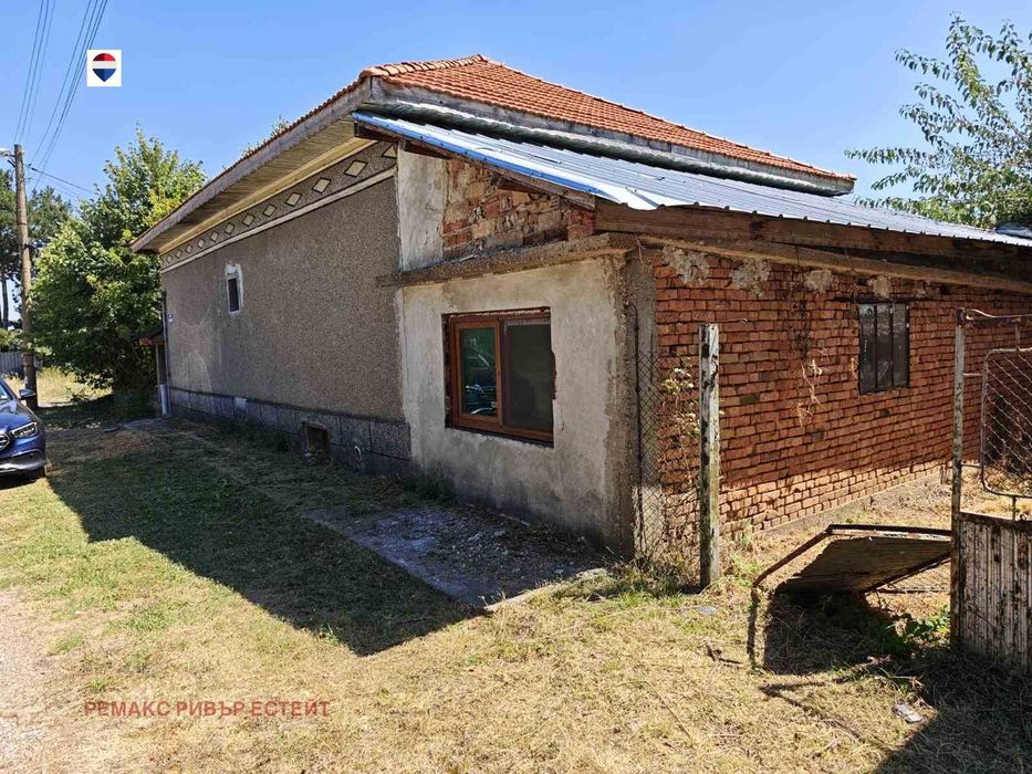 Къща за продажба в гр. Борово