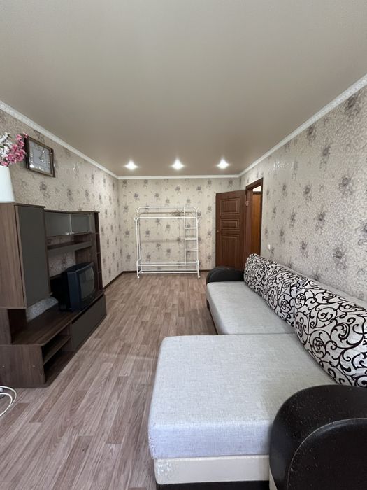 Сдается 1 ком кв Кунаева 52