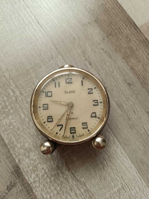 Часовник  " SLAVA "