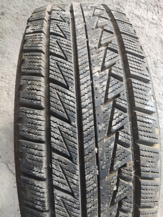 Продам шины зимние 4шт, летние 4шт. Цена договорная.