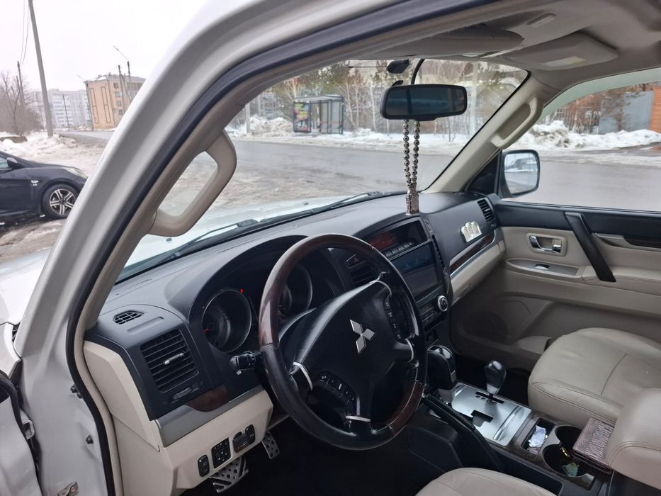 Продам митсубиси паджеро