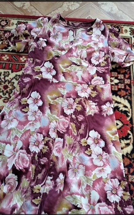 Женские вещи платья костюмы