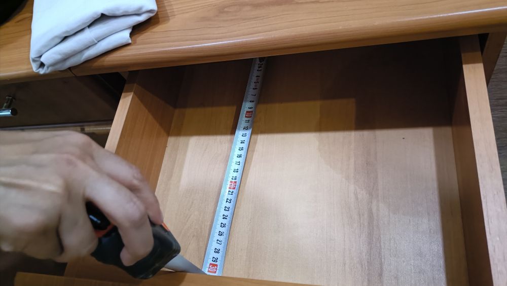 Прикроватные тумбочки