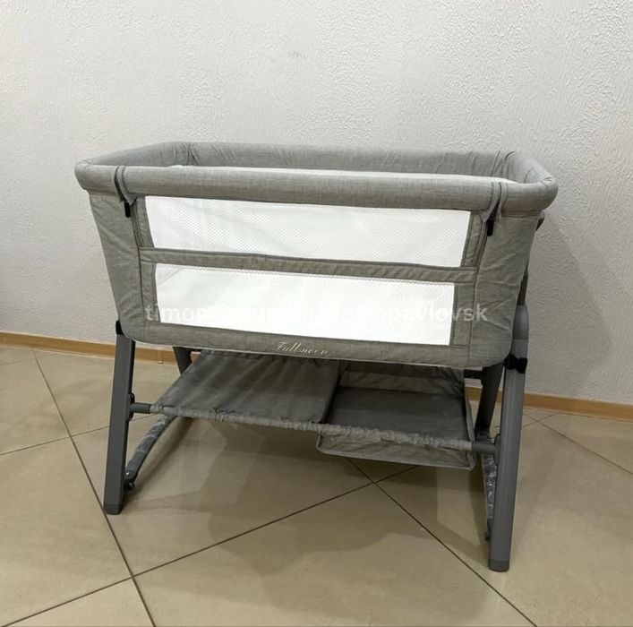 Кроватка-люлька серая