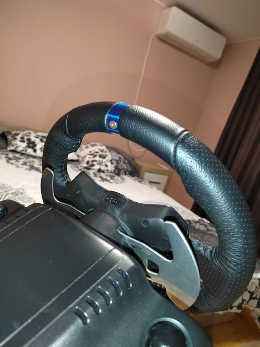 Logitech g29 + shifter 6 предавки + Стойка Huzaro