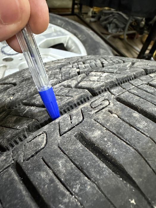 Два броя все-сезонни гуми Continental 255/55R/18