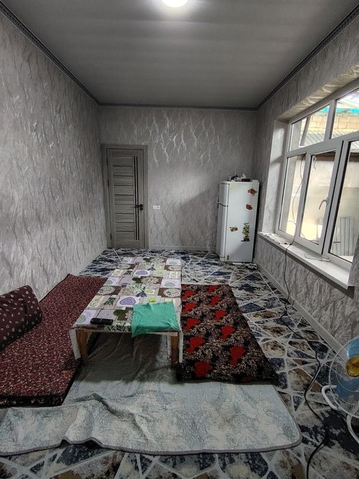 Nazarbek pushkinda zor hovli sotiladi srochna !