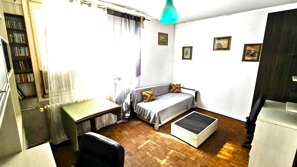 De vânzare apartament 3 camere la preț de 2 camere