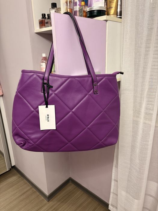 Дамска лилава чанта