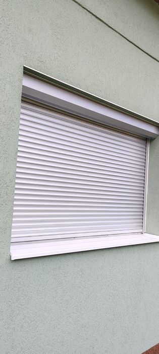 Termopane ferestre, uși  Rulouri Exterioare