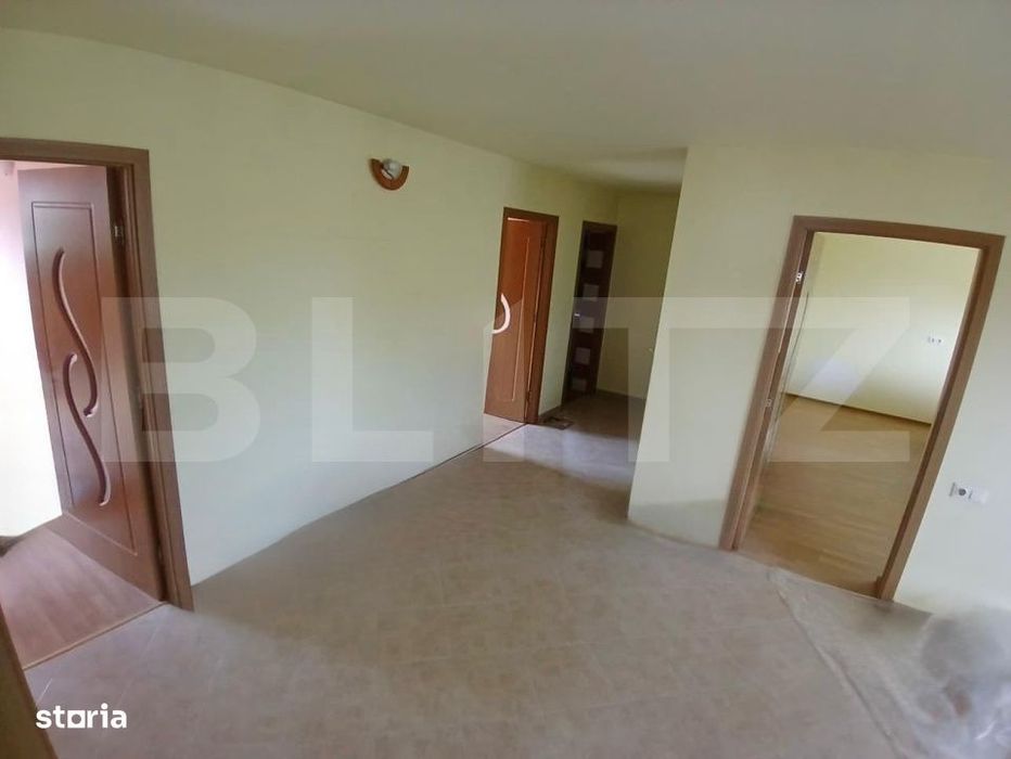 Casa P+M cu 5 camere si garaj, amplasate pe un teren de 650mp