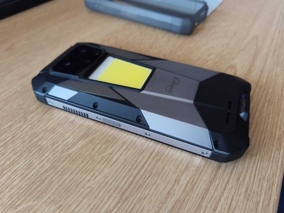 Unihertz Tank 4 Pro 1TB