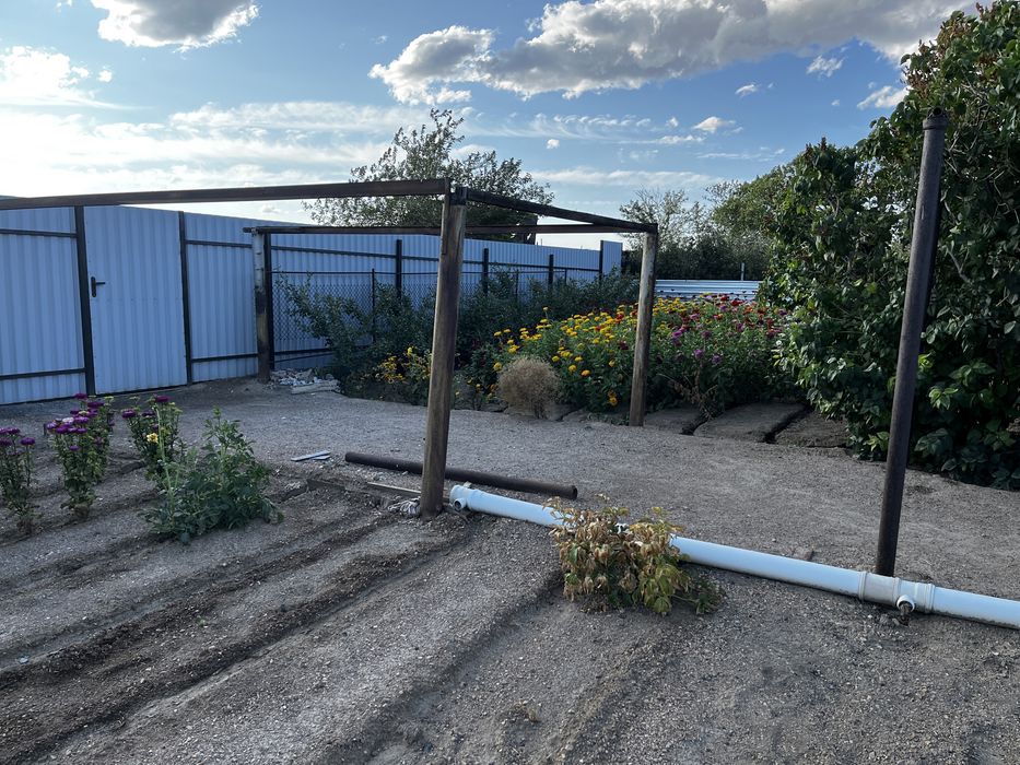 Продается дача на 1-ой водоколонке