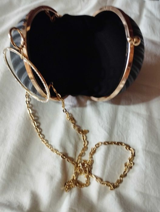 Дамска  чанта -Топка