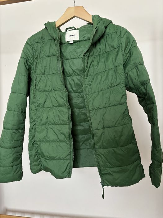 Куртка женская, размер S