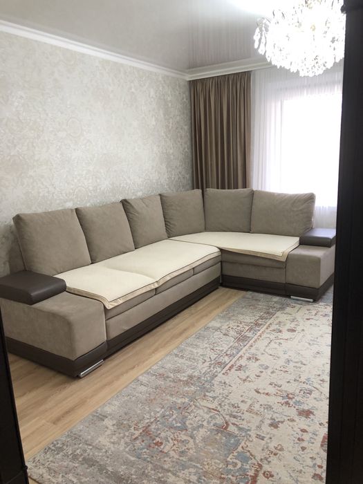 Продам 3 ком. квартиру в центре города