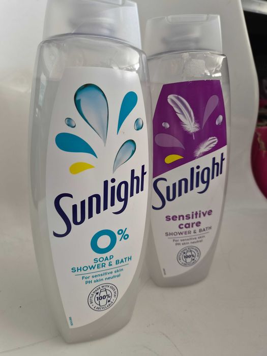 1бр-4.99€ 2бр-7.99€ Sunlight душ и пяна за баня 675мл, 0% сапун / чувствителна кожа