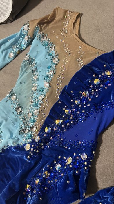 Продам купальник