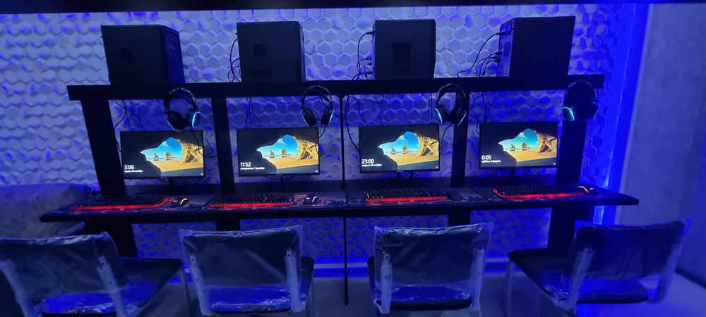 Game Club uchun 10ta igravoy kompyutrlar Sotilad Stol stulari bn