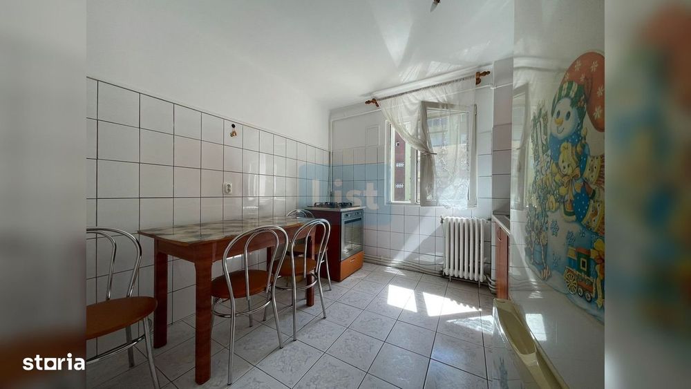 Apartament de vânzare – 3 camere, etaj 1, Micro III