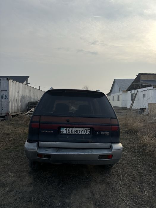 Mitsubishi shariot 1994выпуска