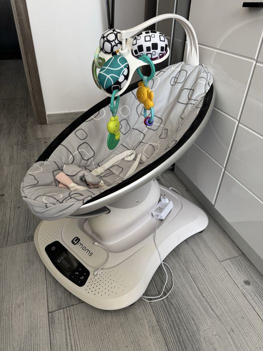 Leagan electric 4moms in stare impecabila