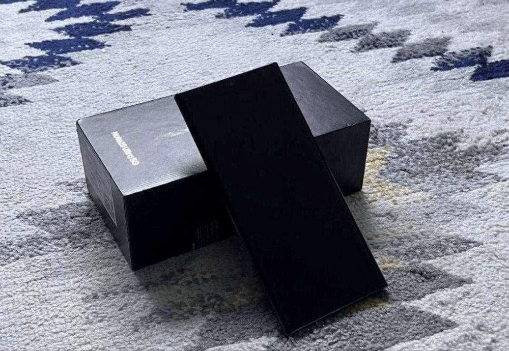 Note 20 Ultra; Black; 256 GB