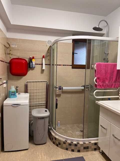 Brancoveanu Metrou 2 cam etaj 1/3 an 2014 cu  parcare acoperita